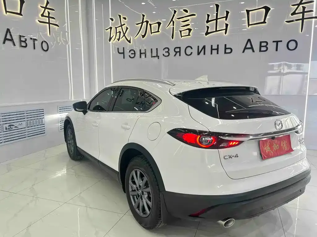 Mazda CX-4 — фото 9