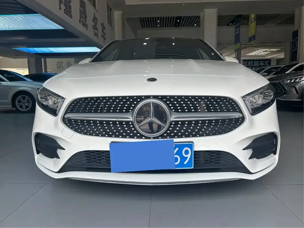 Mercedes-Benz A-Class — фото 1