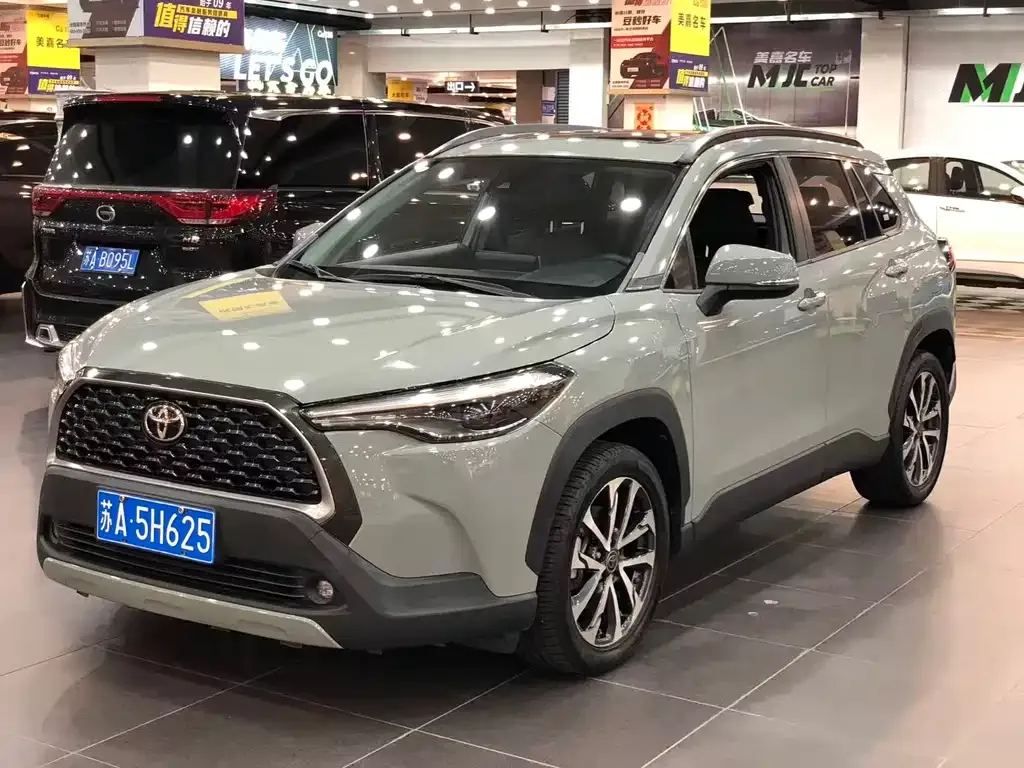 Toyota Corolla Cross — фото 9