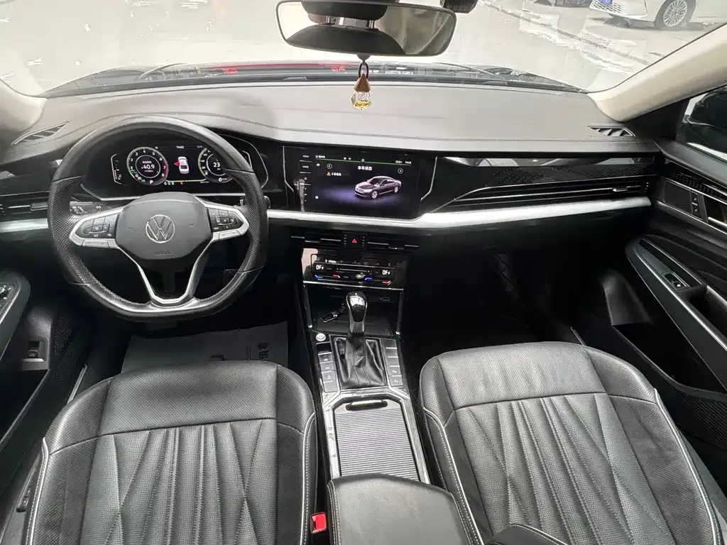 Volkswagen Passat — фото 5
