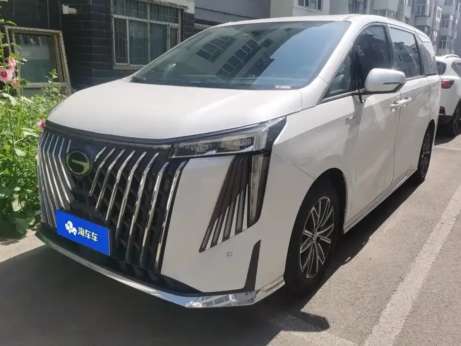 GAC Motor Trumpchi M8 — фото 1