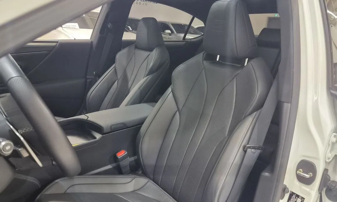 Lexus ES 2024 из KR, фото 10
