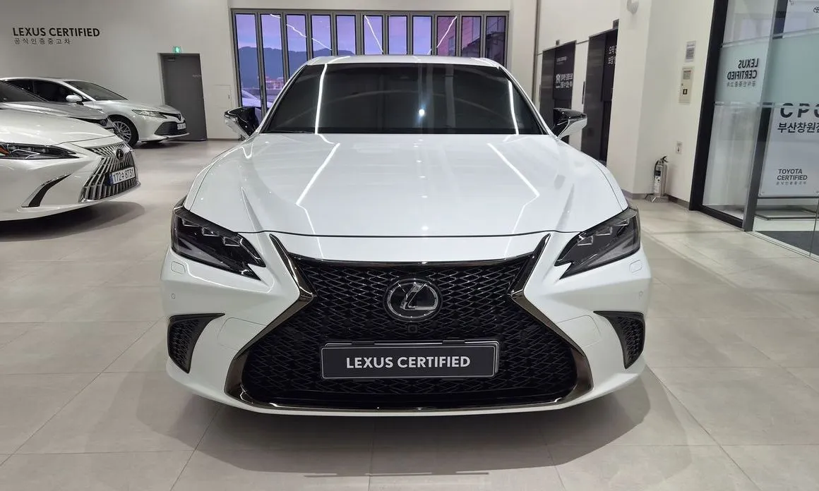 Lexus ES 2024 из KR, фото 9