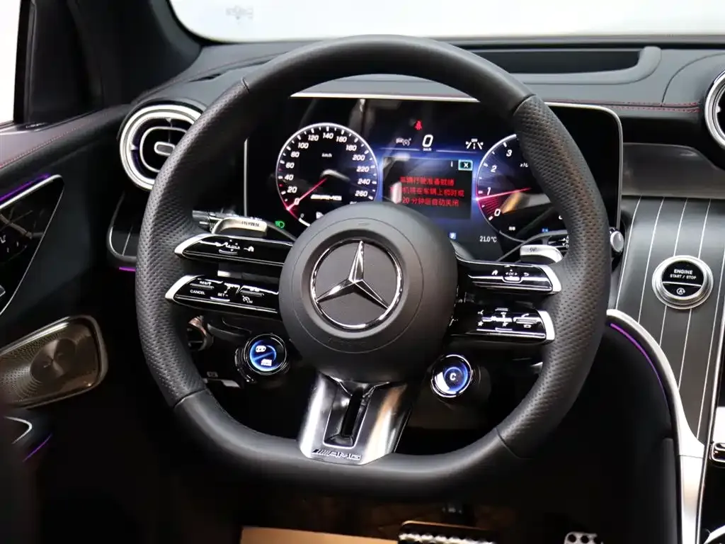 Mercedes-Benz GLC AMG — фото 7