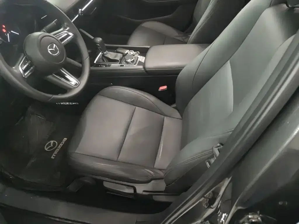 Mazda 3 Axela 2022 из CN, фото 3