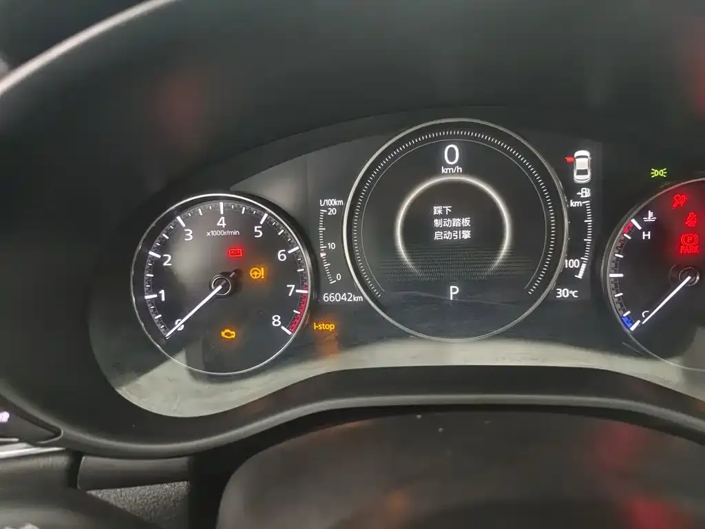 Mazda 3 Axela 2022 из CN, фото 5