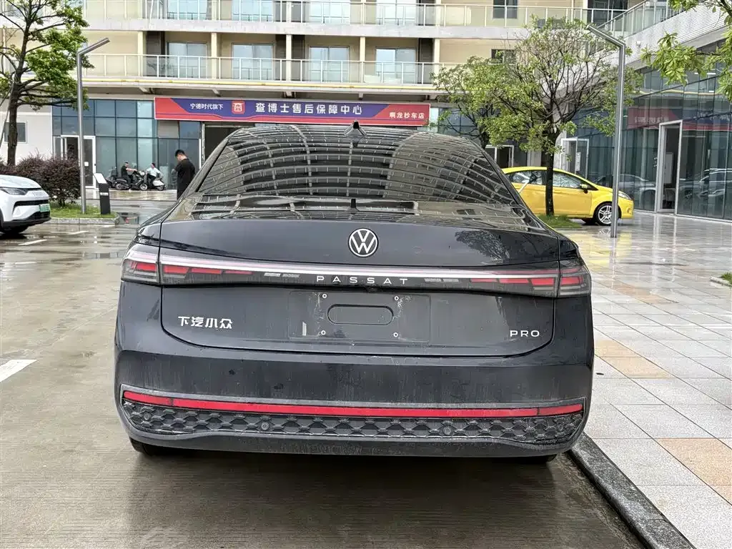 Volkswagen Passat — фото 5