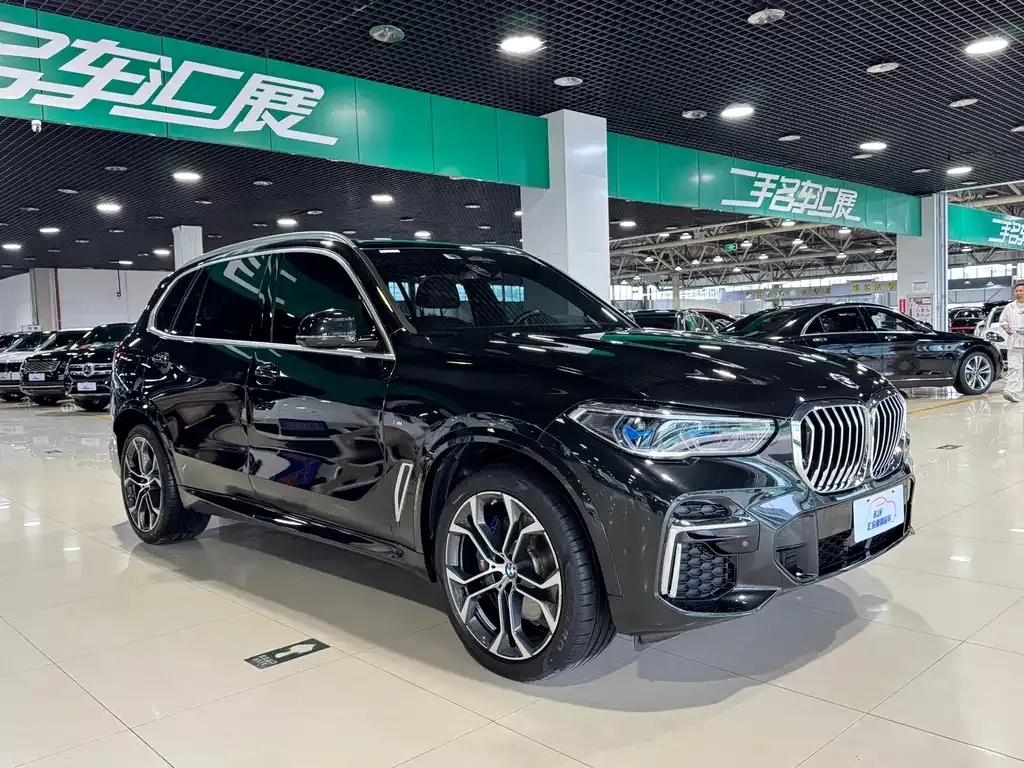 BMW X5 — фото 9