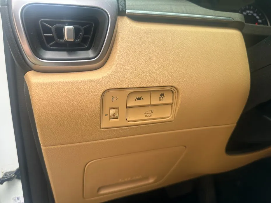 Kia Sorento — фото 5
