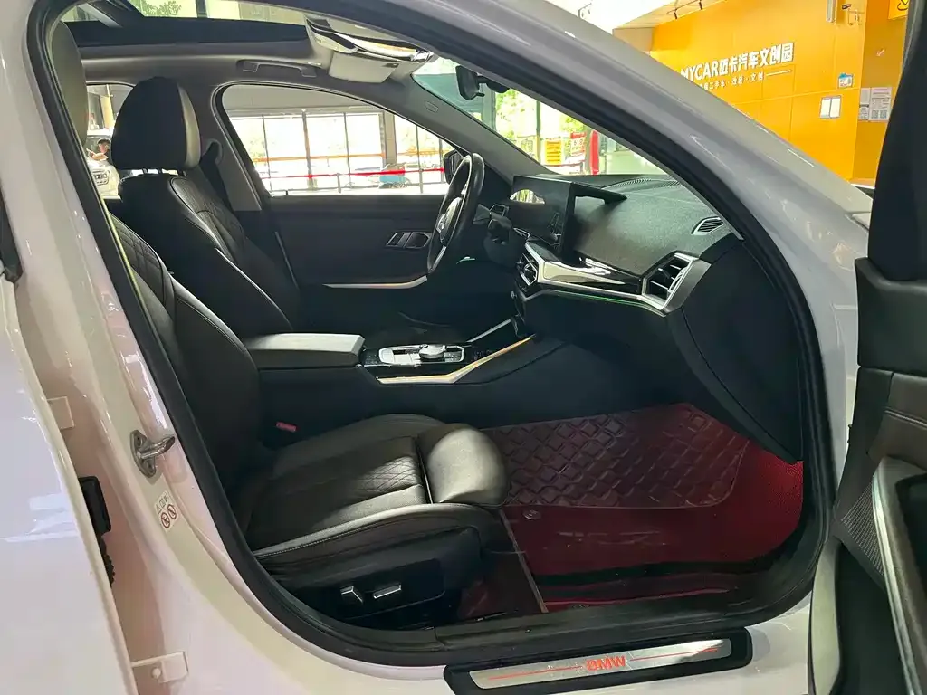 BMW i3 — фото 10