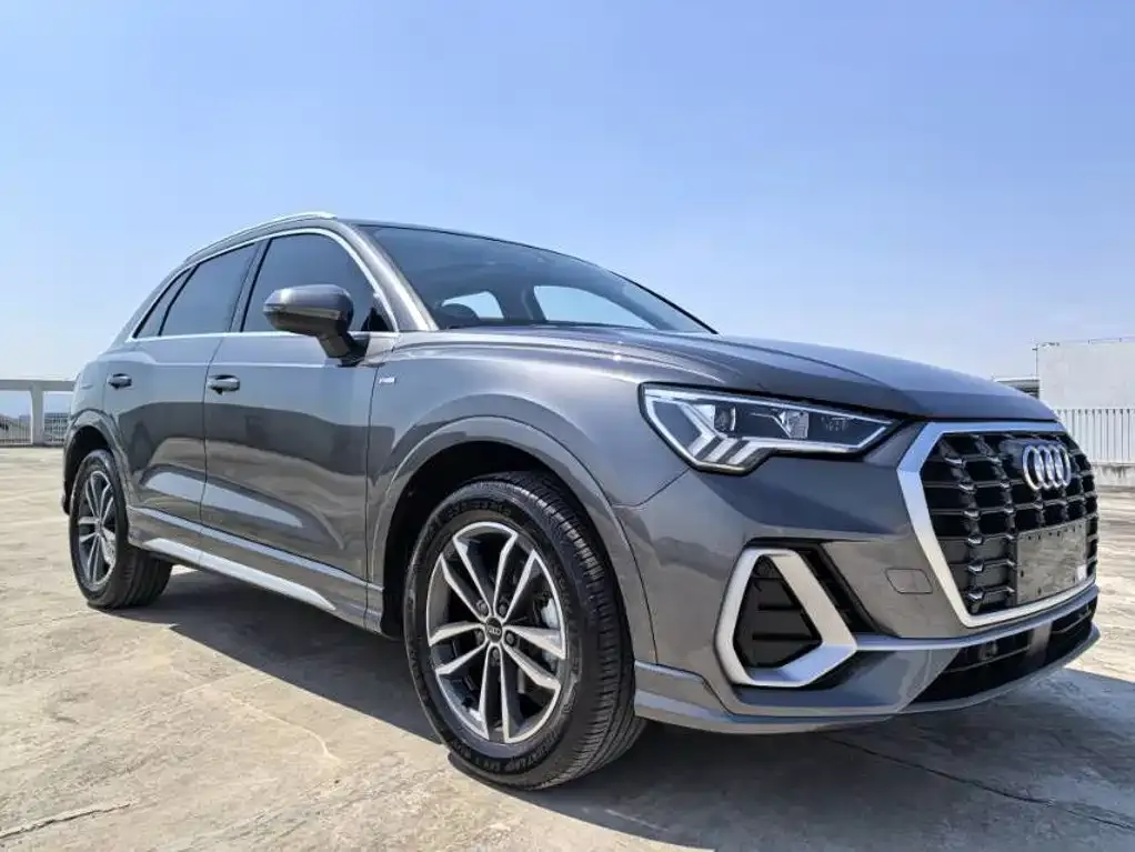 Audi Q3 — фото 5