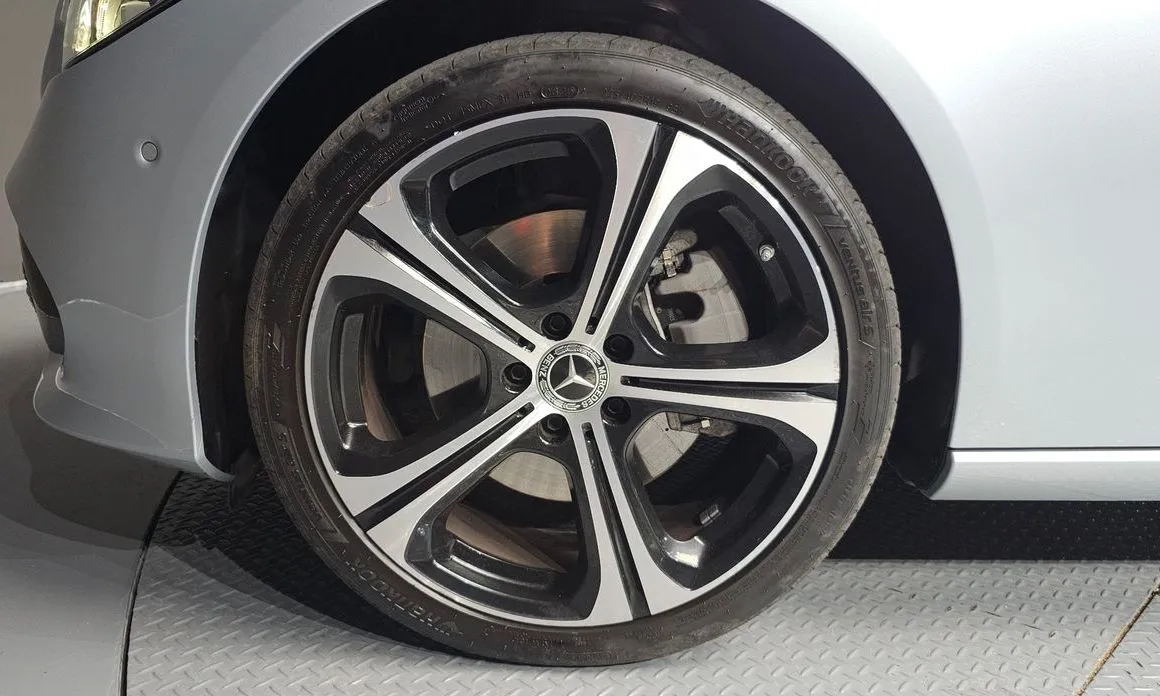 Mercedes-Benz C-Class 2023 из KR, фото 10