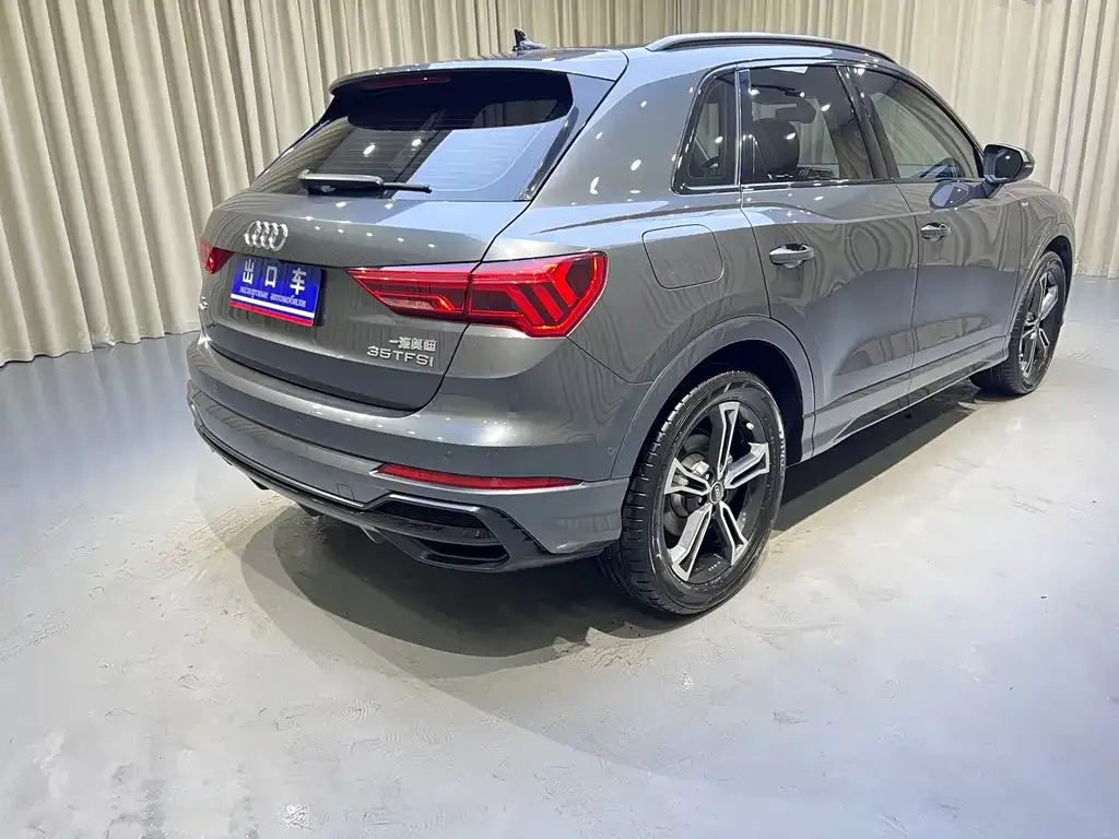 Audi Q3 — фото 9