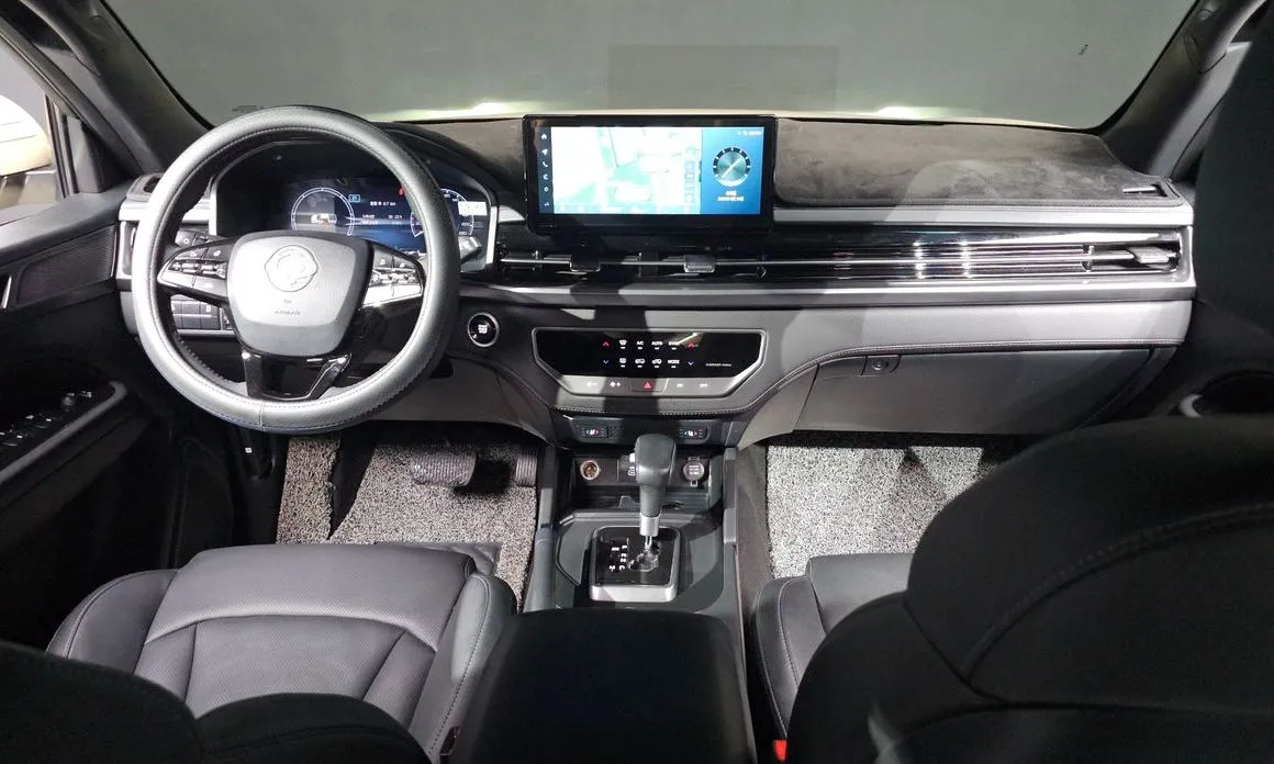 KG Mobility (Ssangyong) Rexton — фото 10