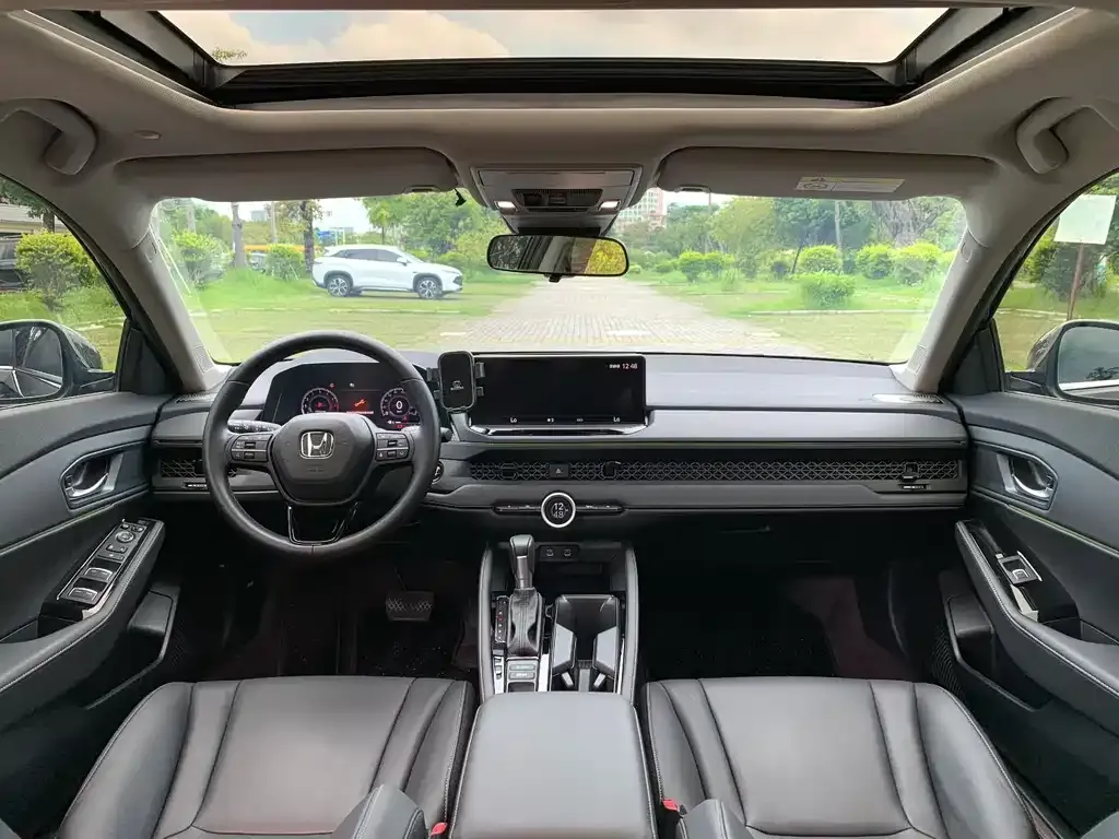 Honda Accord — фото 2
