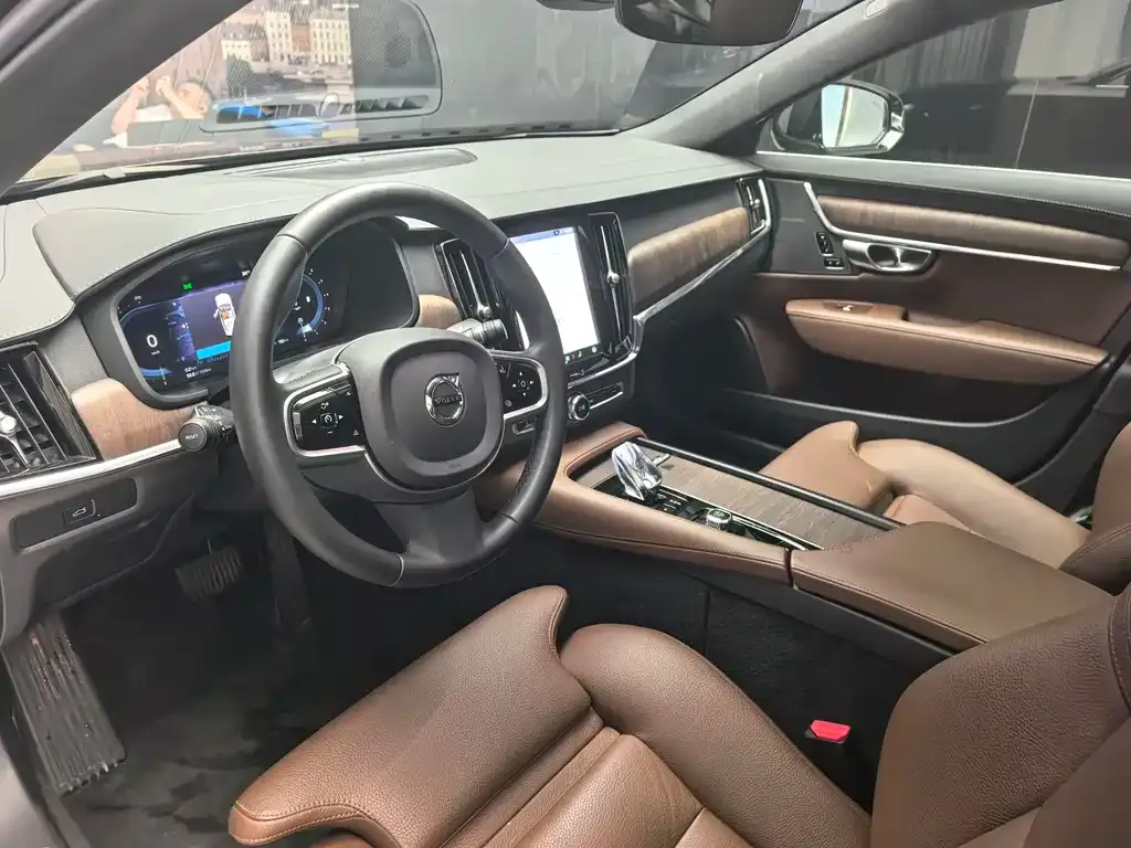 Volvo S90 — фото 6