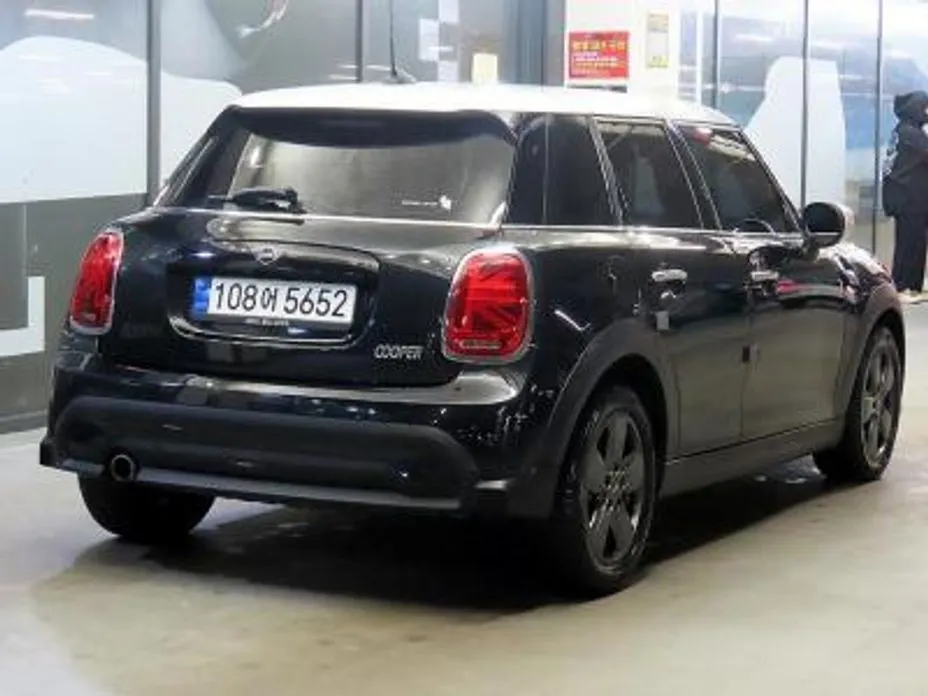 Mini Cooper 2023 из KR, фото 4