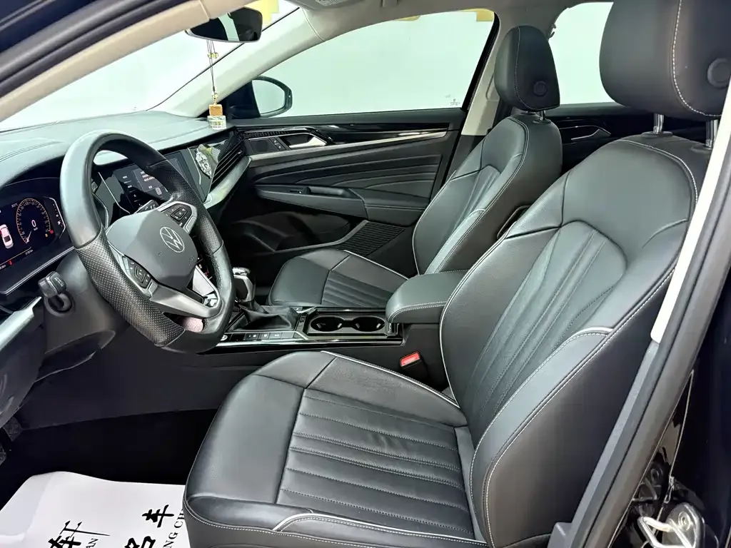 Volkswagen Passat — фото 10