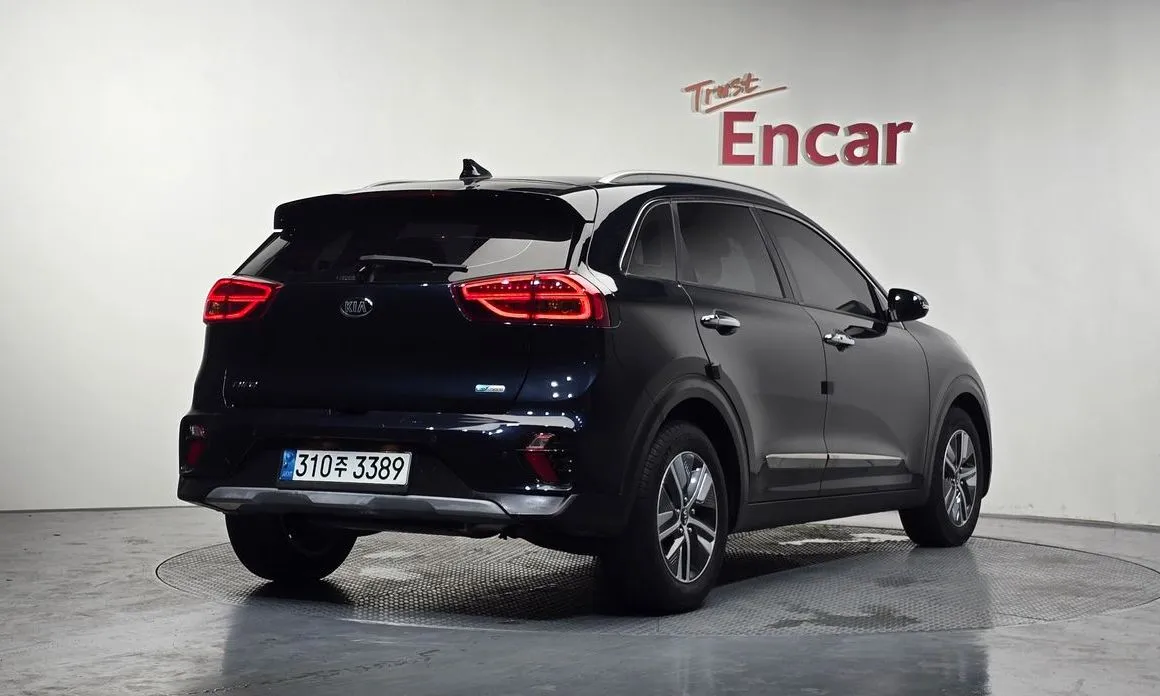 Kia Niro 2021 из KR, фото 2