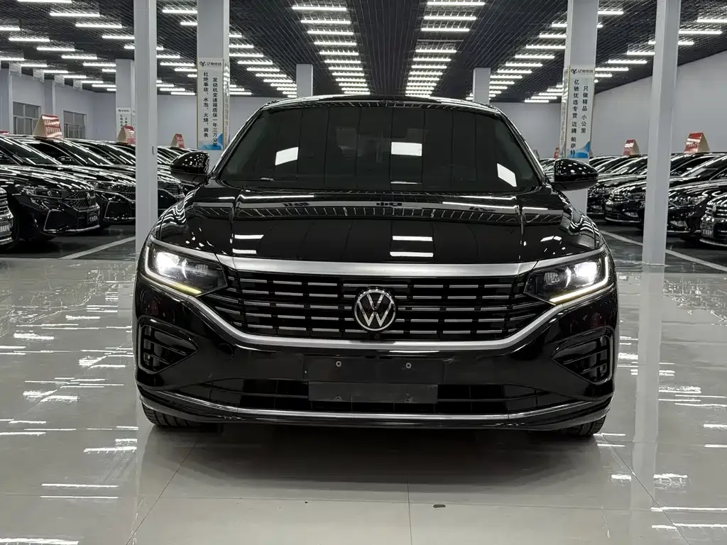 Volkswagen Passat — фото 9