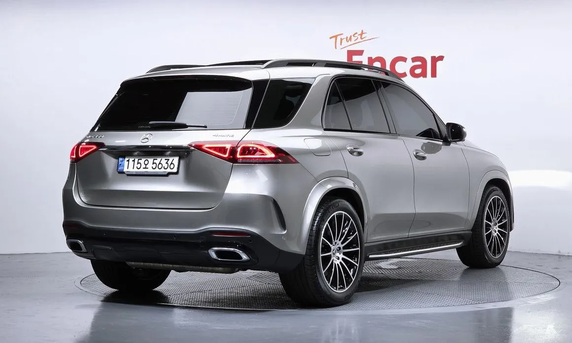 Mercedes-Benz GLE-Class — фото 7