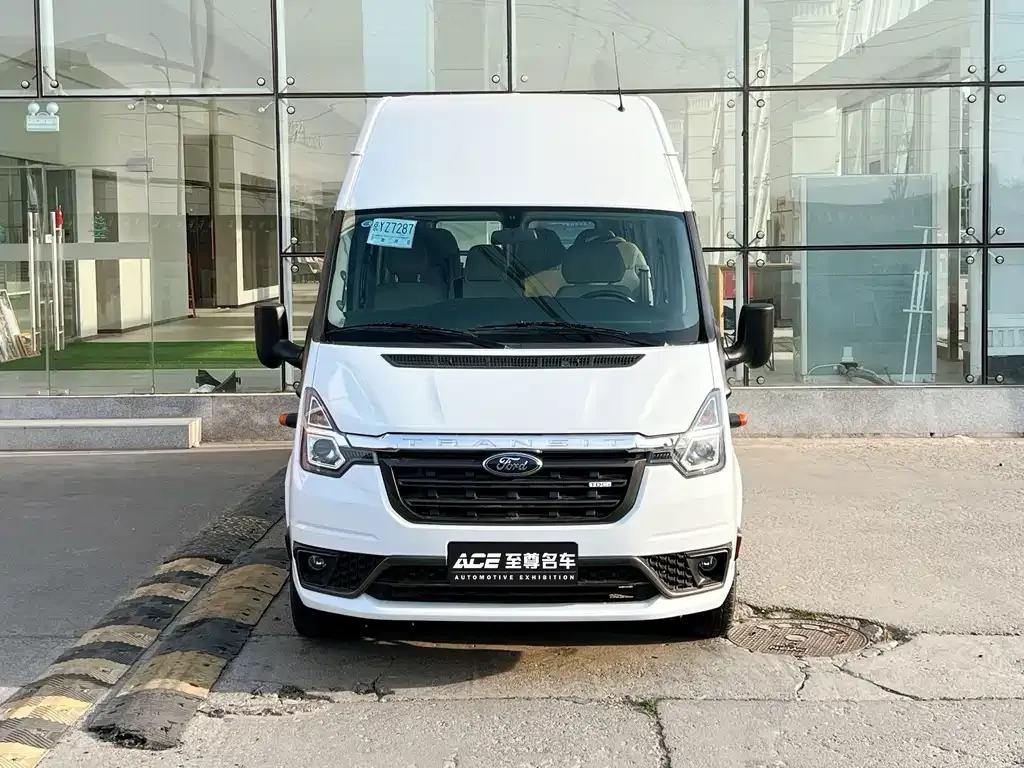 Ford Transit Custom — фото 5