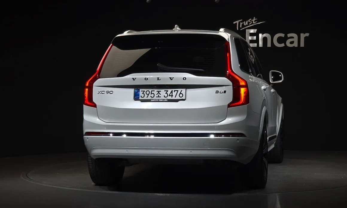Volvo XC90 2025 из KR, фото 3