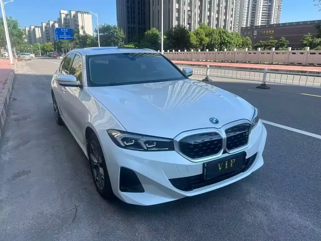 BMW i3 — фото 7