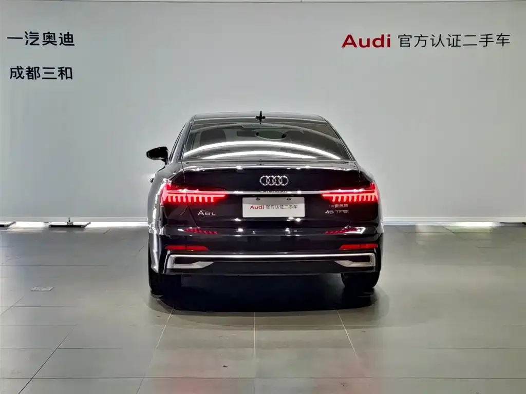 Audi A6L — фото 5
