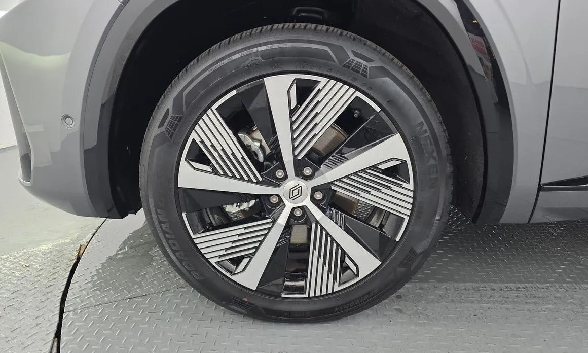 Renault Korea (Samsung) Grand Koleos 2025 из KR, фото 6