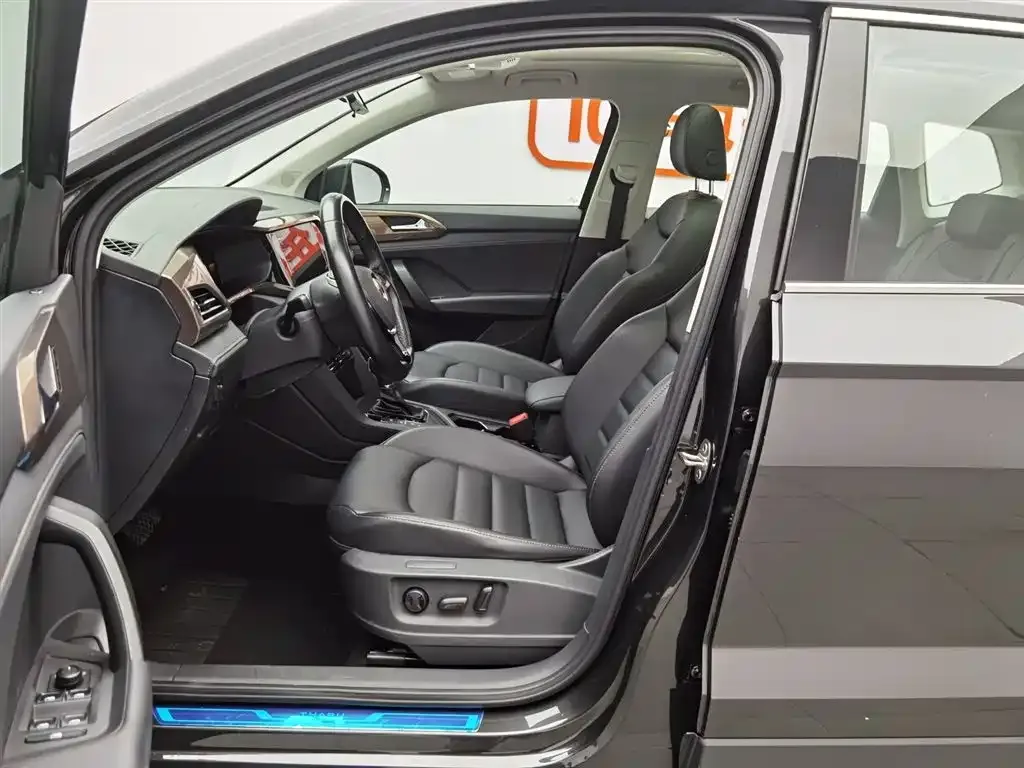 Volkswagen Tharu 2022 из CN, фото 9