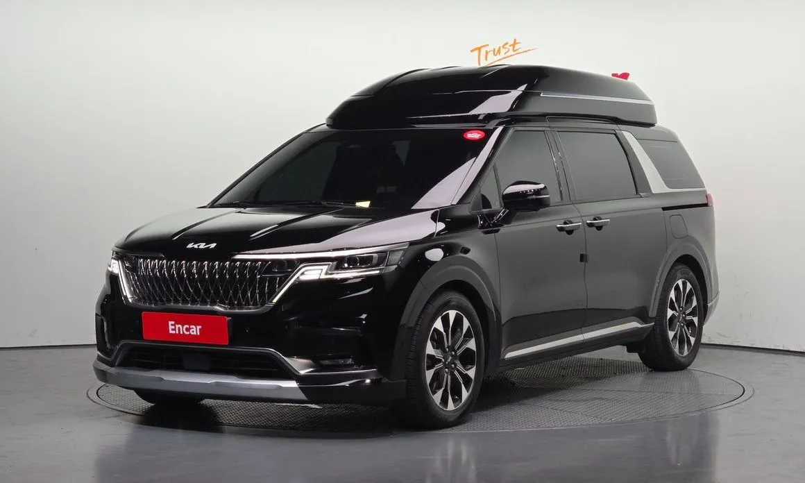 Kia Carnival — фото 1