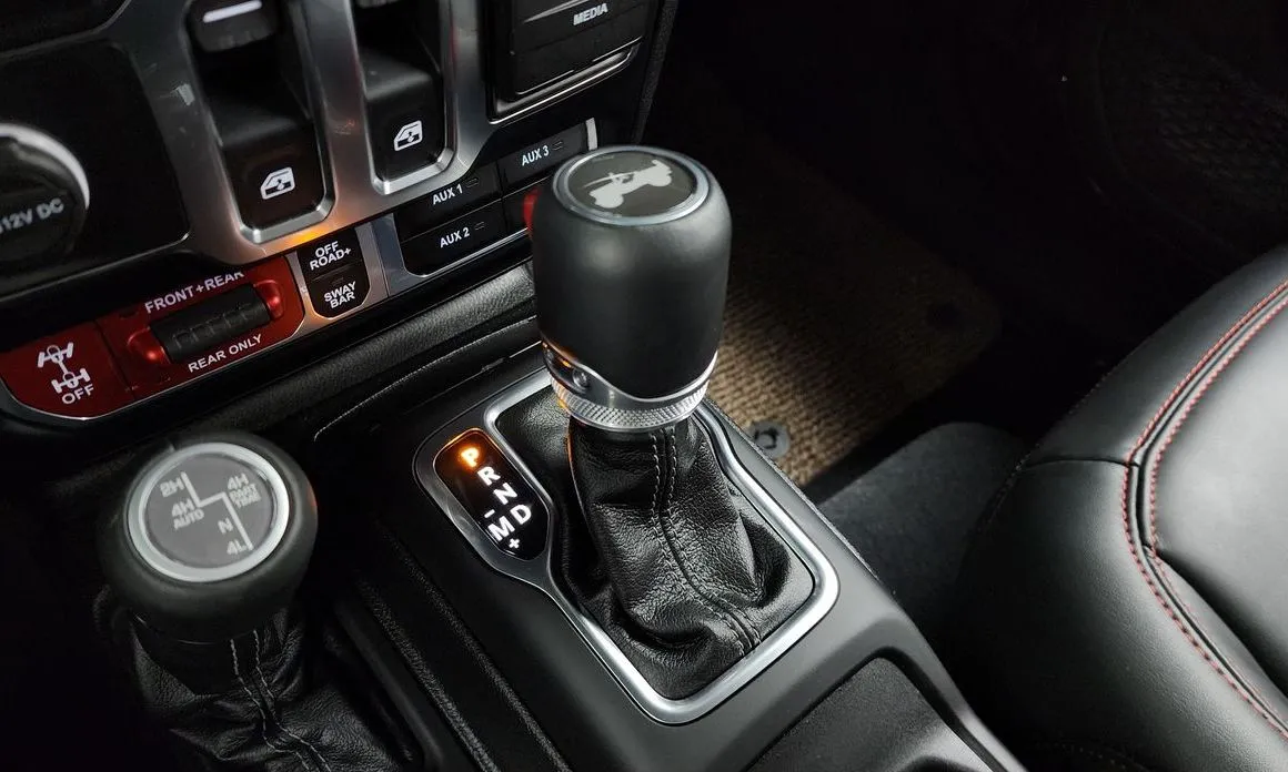 Jeep Wrangler 2024 из KR, фото 7