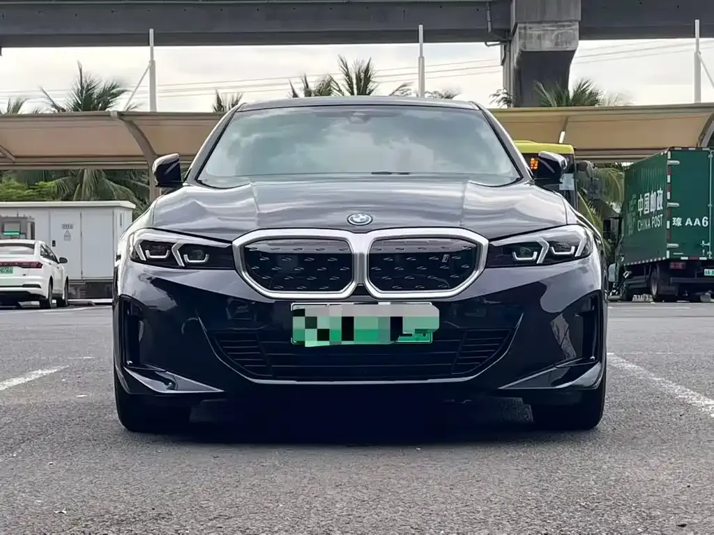 BMW i3 — фото 5