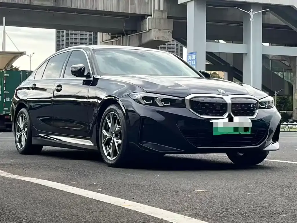 BMW i3 — фото 7