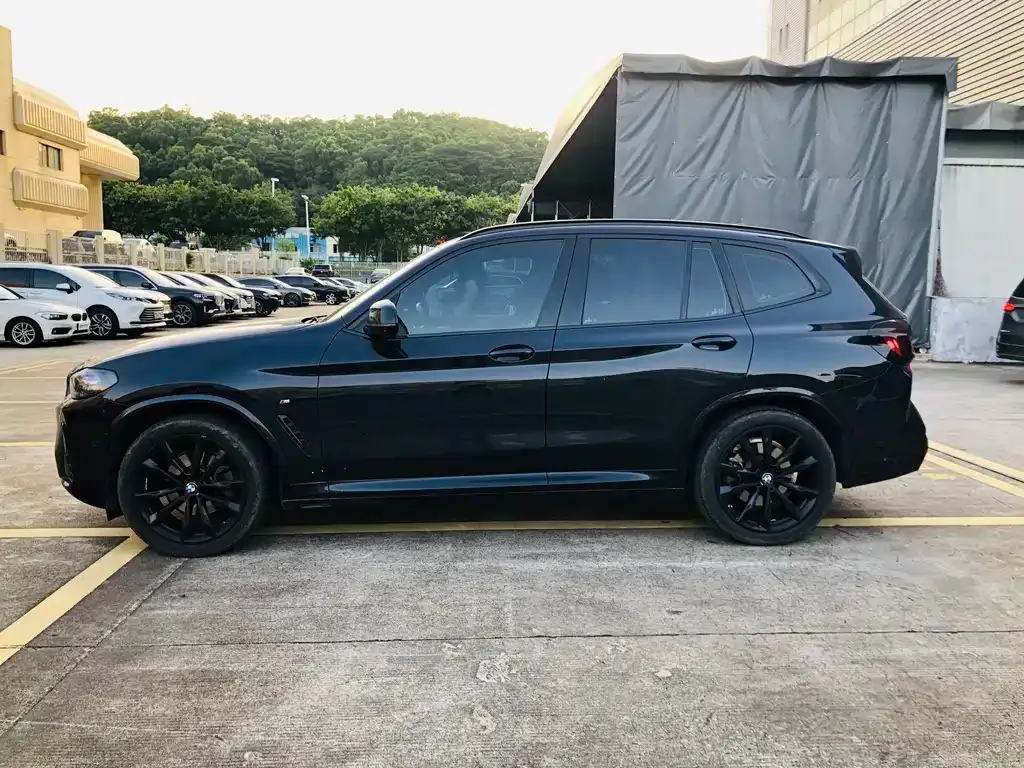 BMW X3 — фото 9