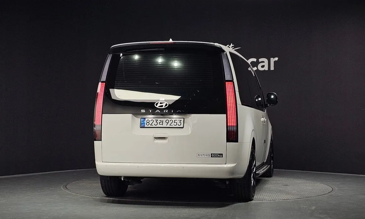 Hyundai Staria — фото 3