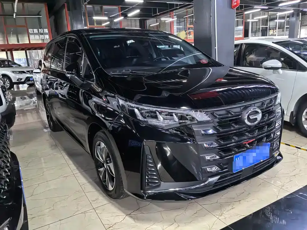 GAC Motor Trumpchi M6 — фото 4