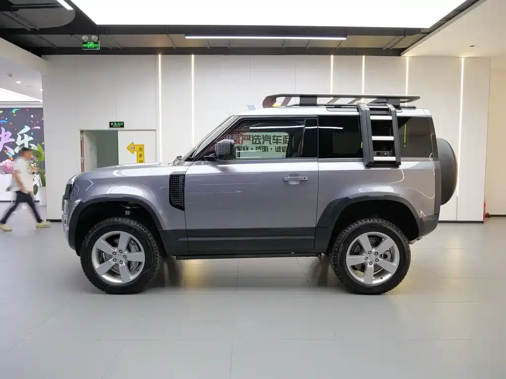 Land Rover Defender — фото 3