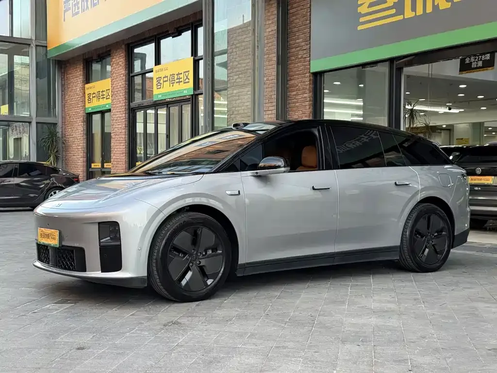 Li Auto i6