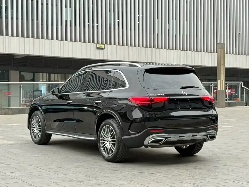 Mercedes-Benz GLC — фото 8