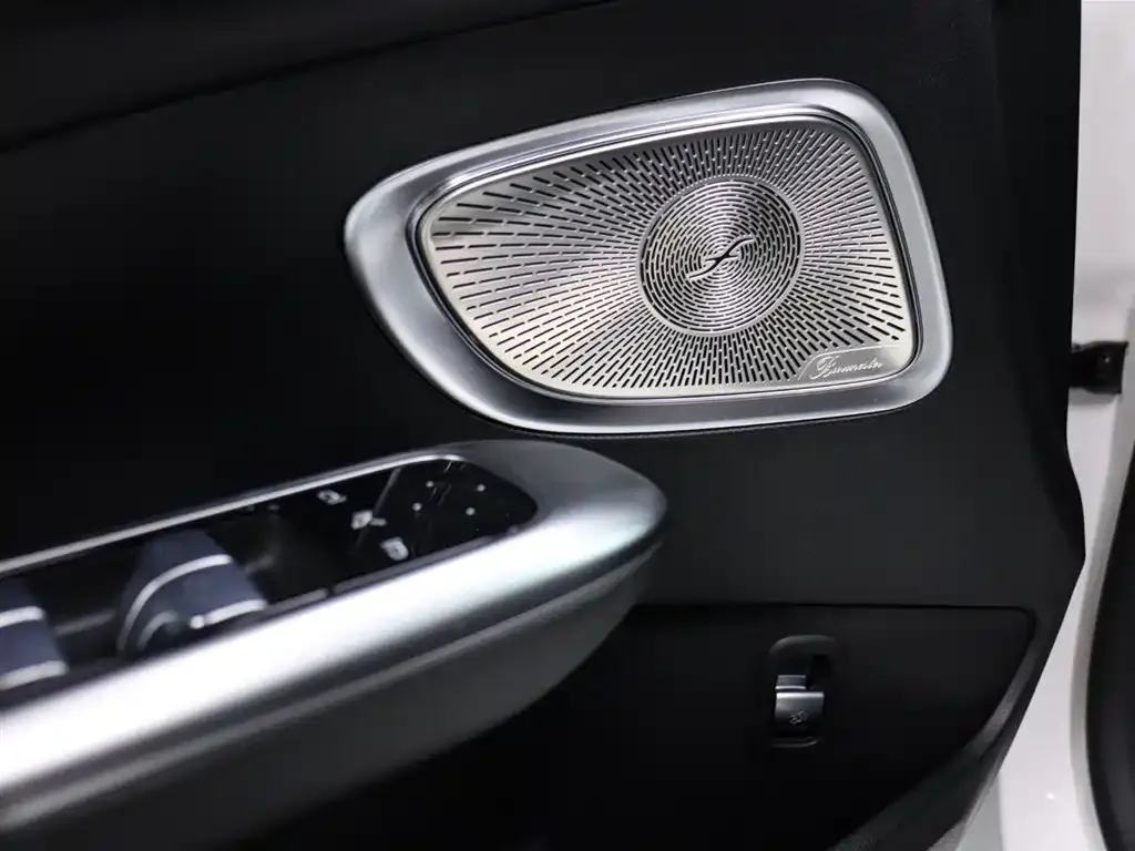 Mercedes-Benz C-Class AMG 2025 из CN, фото 3