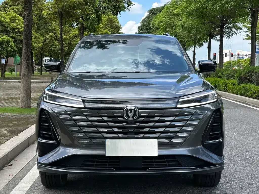 Changan CS75PLUS — фото 9