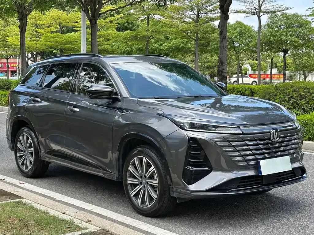 Changan CS75PLUS — фото 10