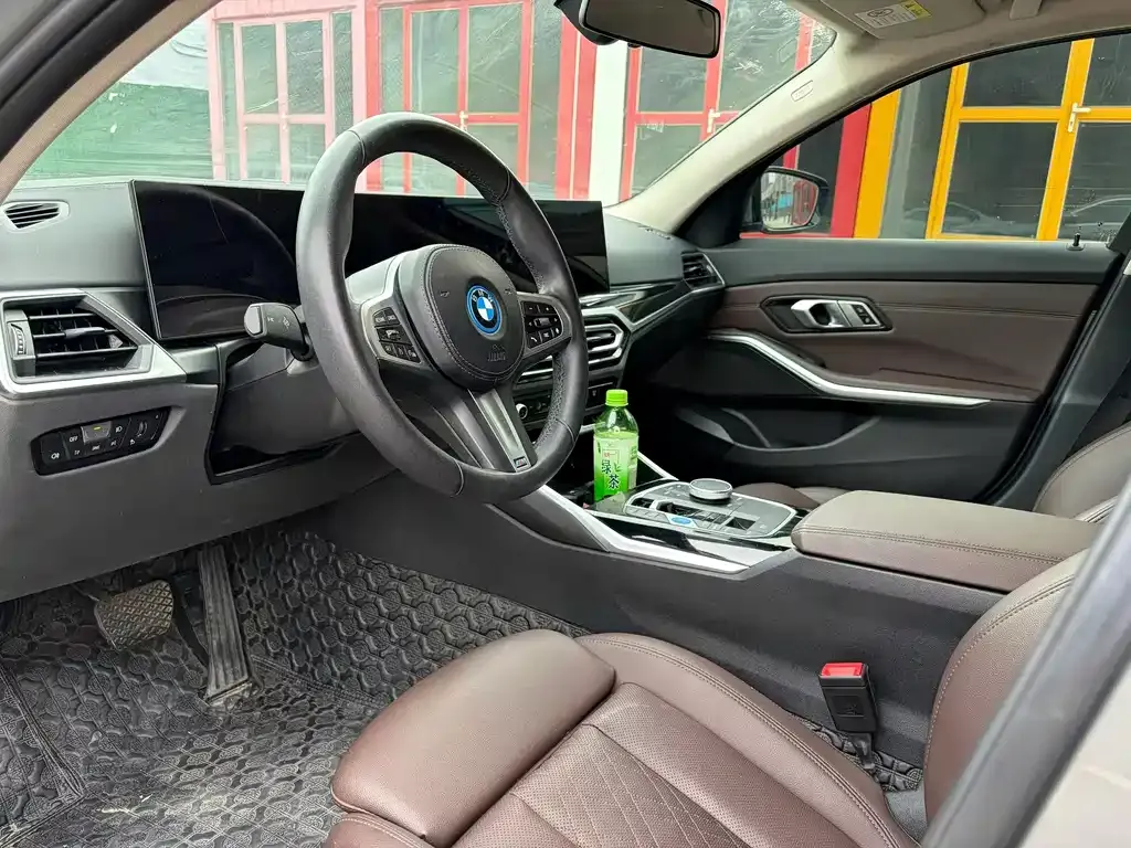 BMW i3 — фото 4