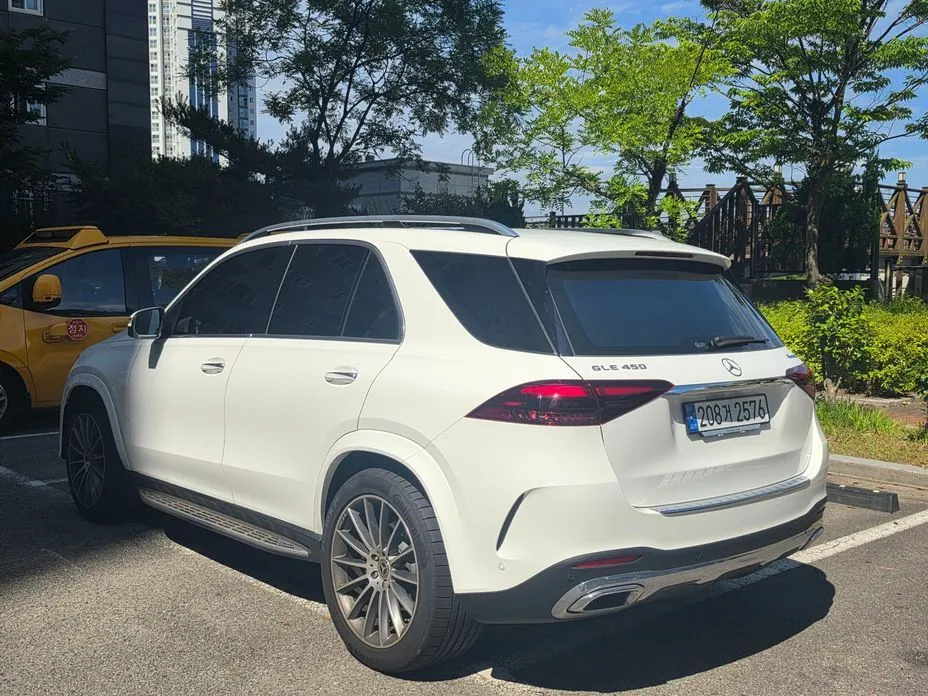 Mercedes-Benz GLE-Class — фото 8
