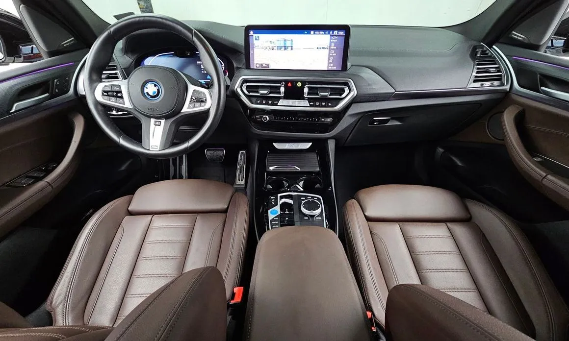 BMW iX3 — фото 4