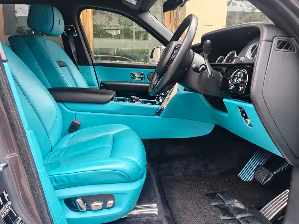 Rolls-Royce Cullinan 2021 из CN, фото 4