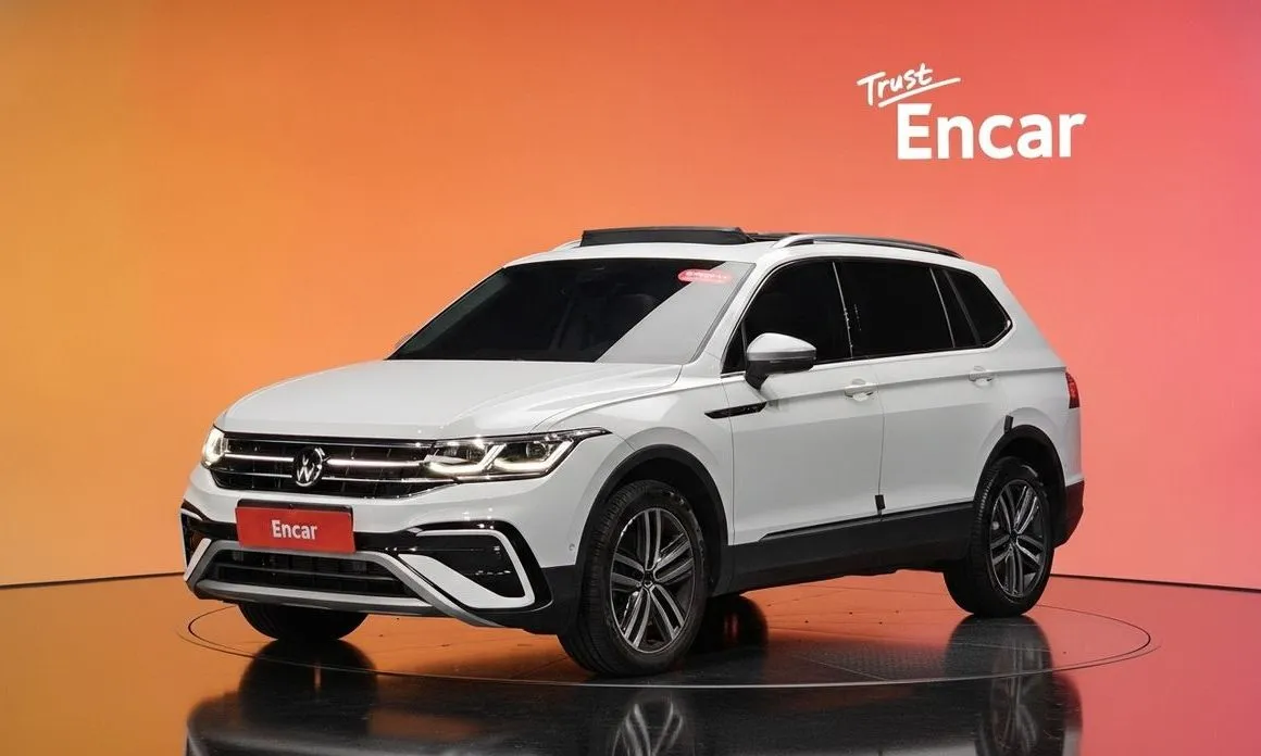 Volkswagen Tiguan — фото 1