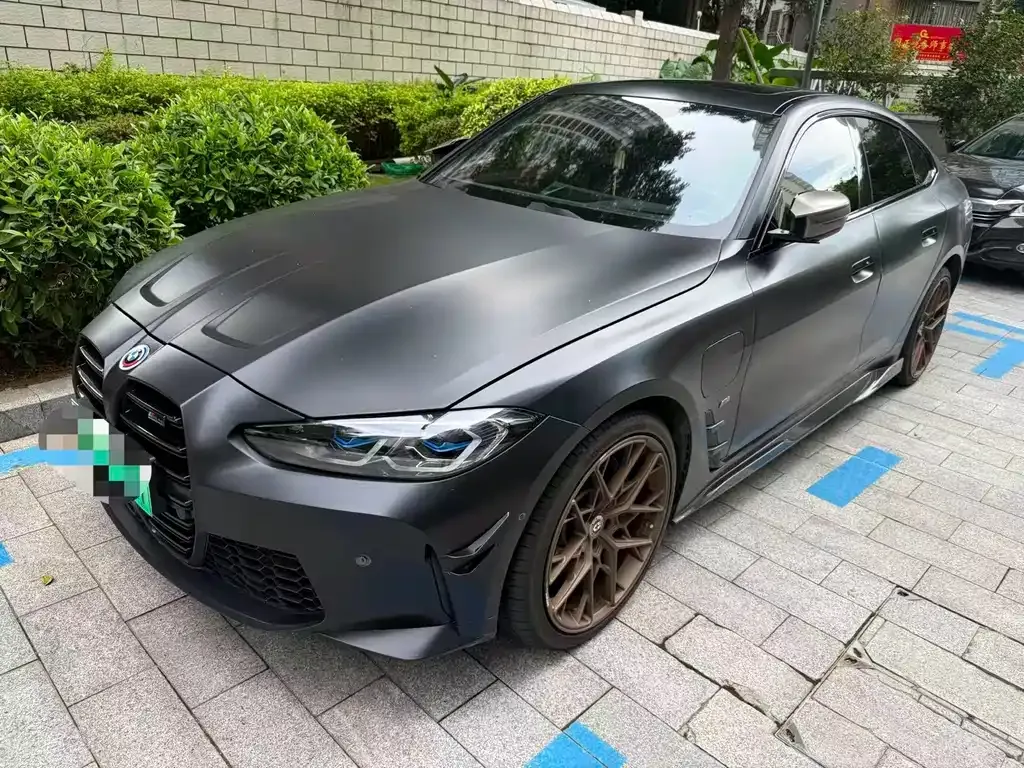 BMW i4 — фото 1